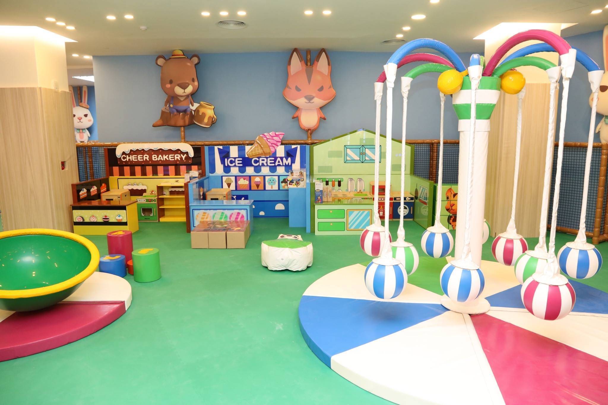 Playtory-The-Crystal-Ekamai-Ramindra-3