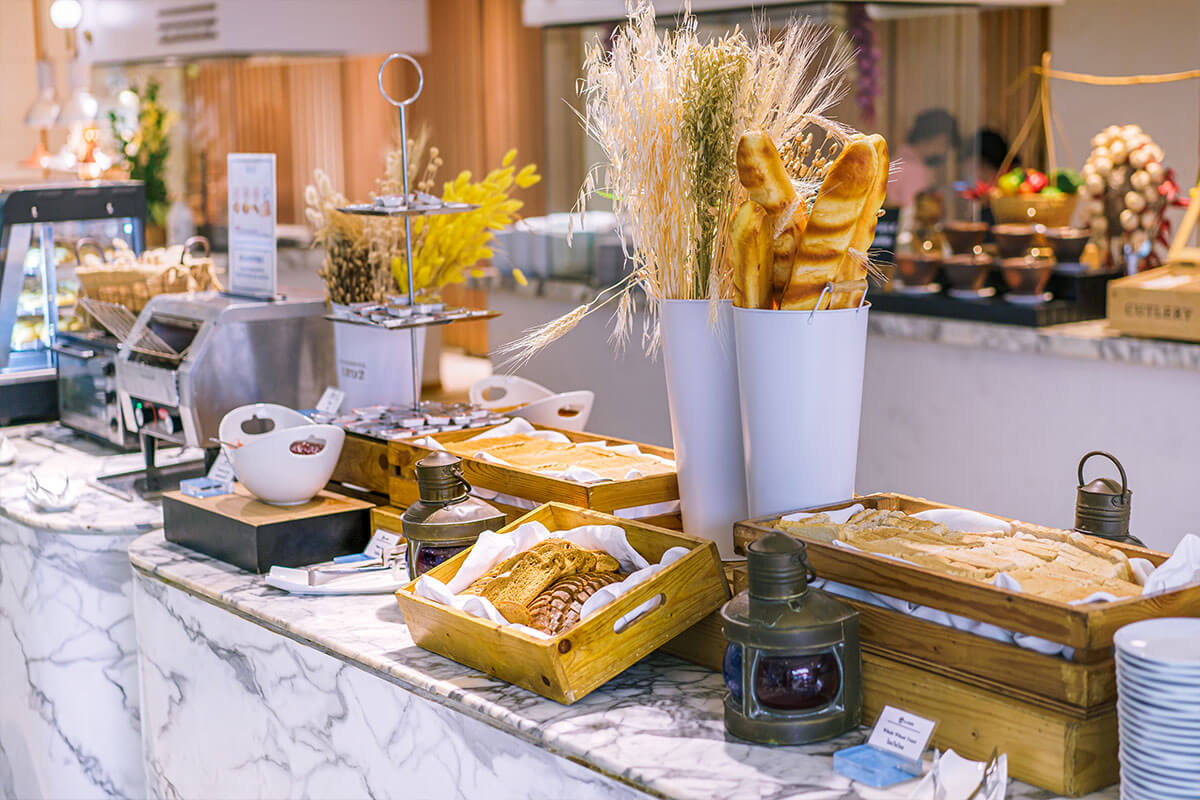 A-One-The-Royal-Cruise-Hotel-6