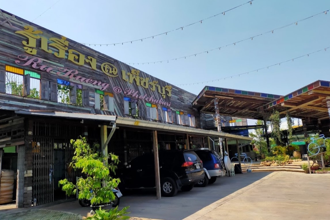 Century-Old-Coffee-House3