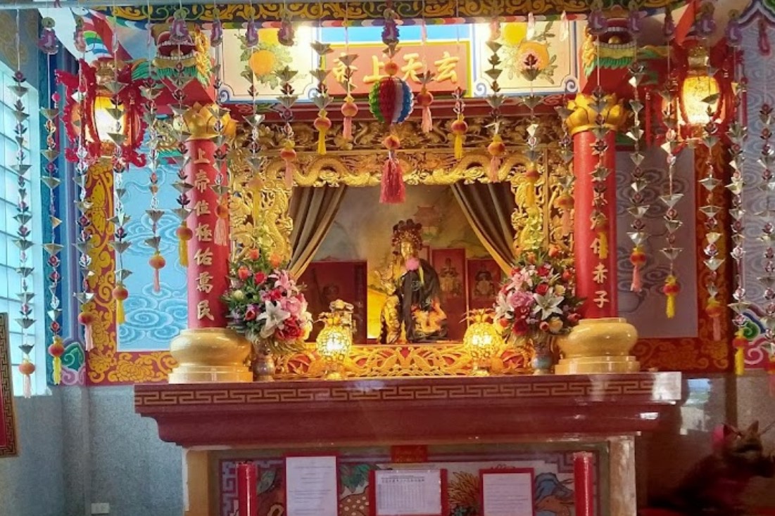 Chao-Pho-Suea-Shrine-Kamphaeng-Phet-4