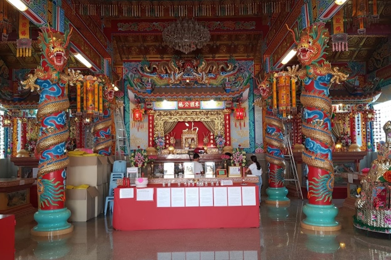 Chao-Pho-Suea-Shrine-Kamphaeng-Phet3