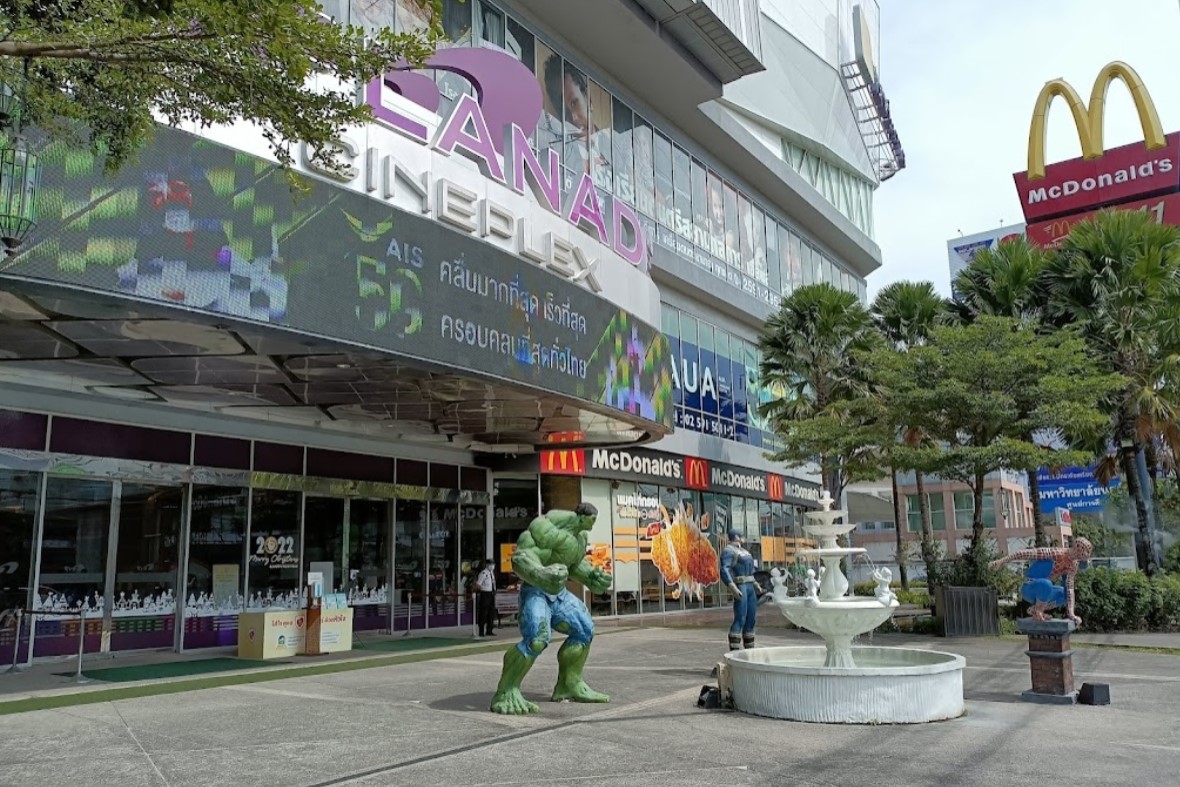 Esplanade-Cineplex-Ngamwongwan-Khae-Rai1