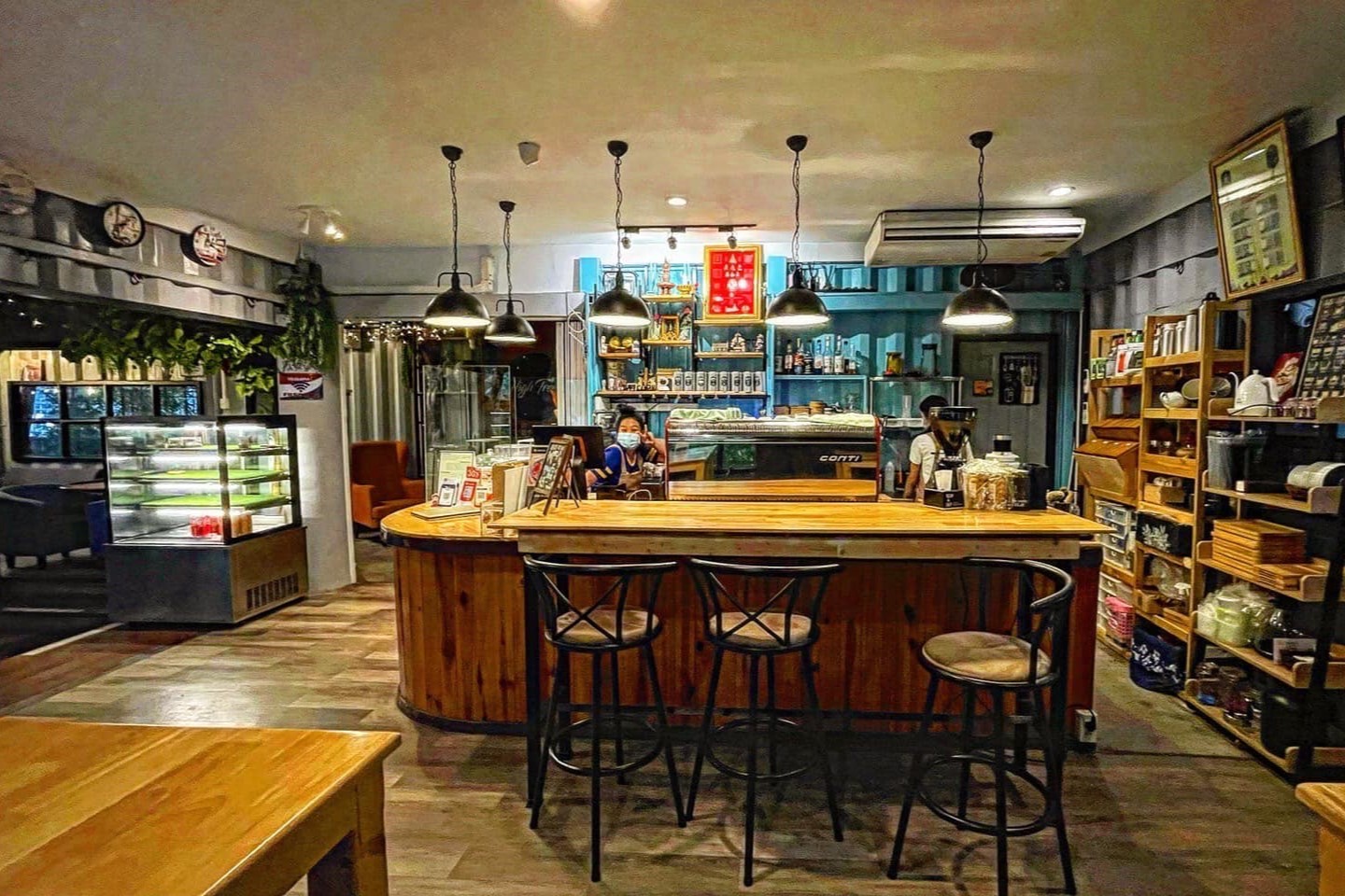 High-Trees-Cafe-and-Bistro-5