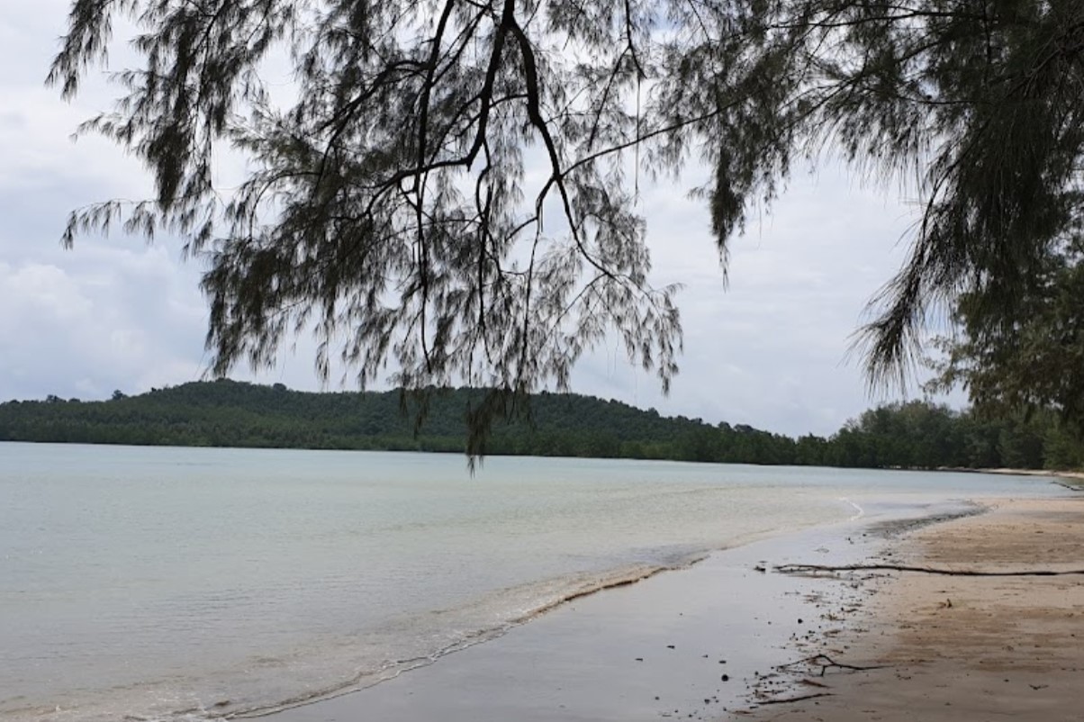 Klong-Son-Beach2