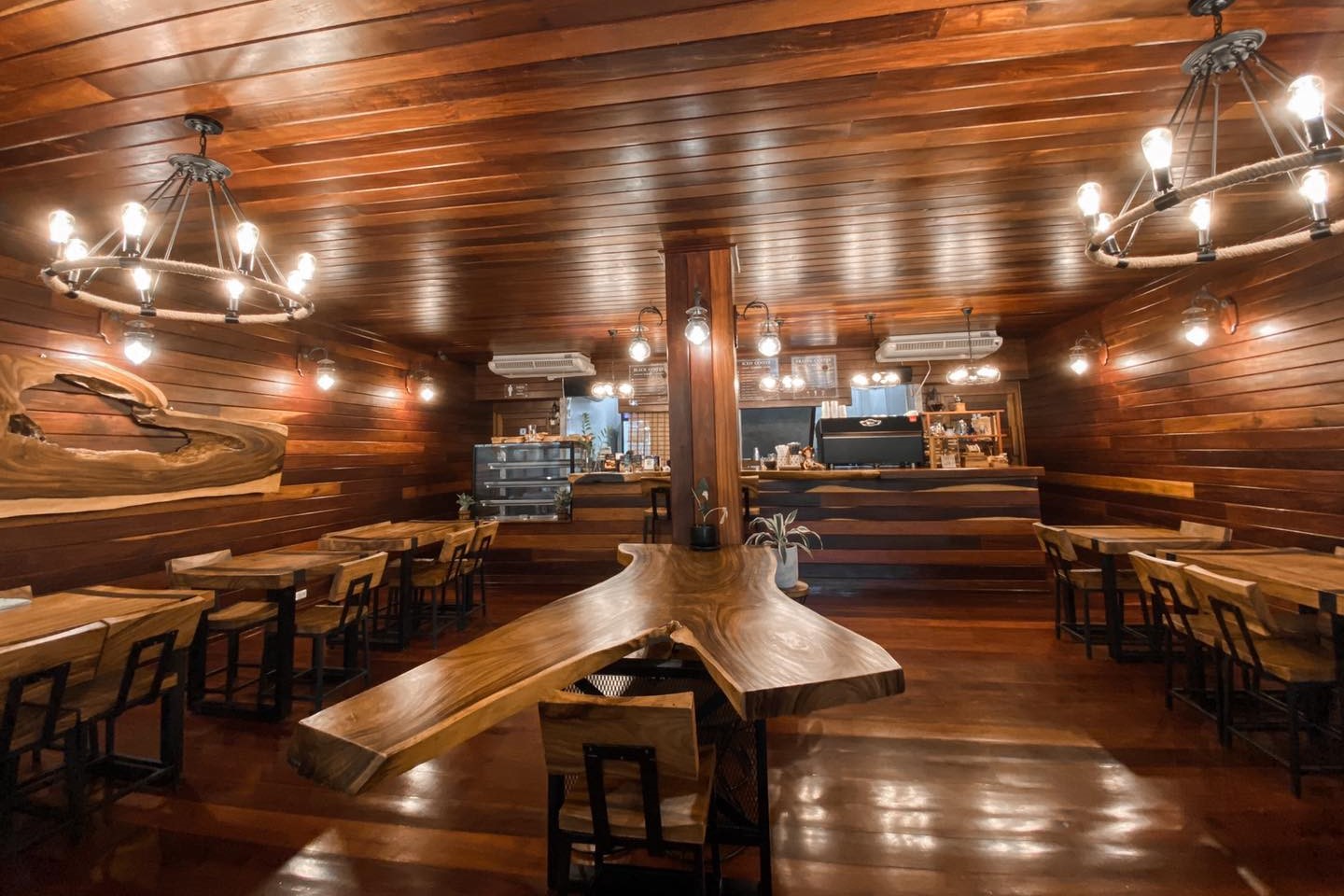 The-Lespresso-Cafe-3