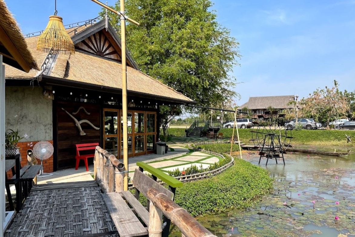 Tiengna-Cafe-and-Restaurant2