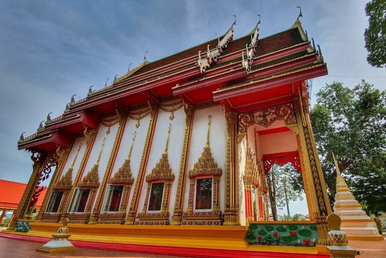 Wat-Lat-Chado-2