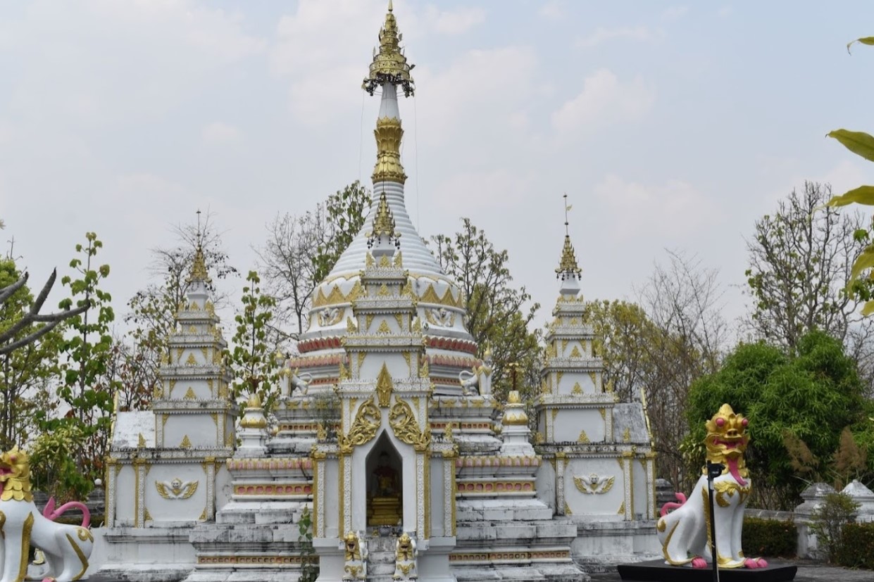 Wat-Phra-That-Doi-Kiew-Khamin-1