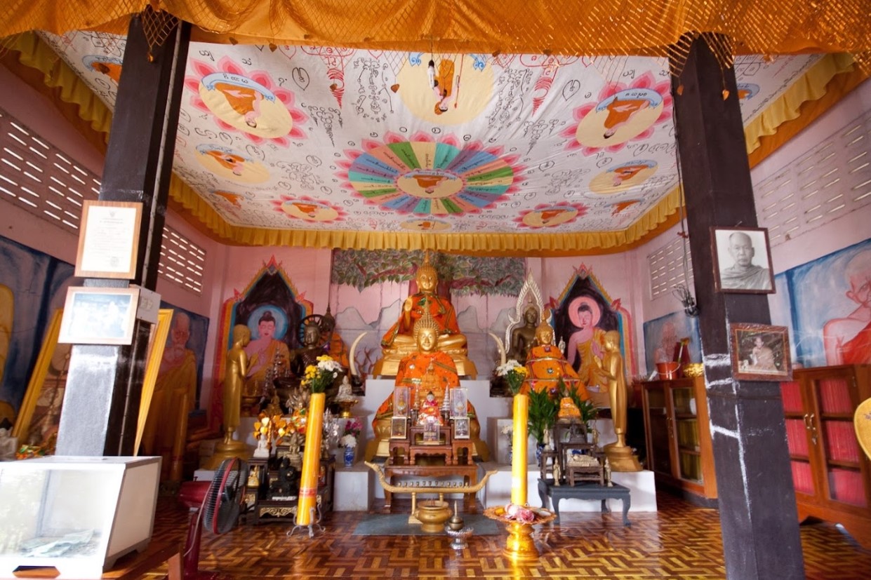 Wat-Phra-That-Doi-Kiew-Khamin-2