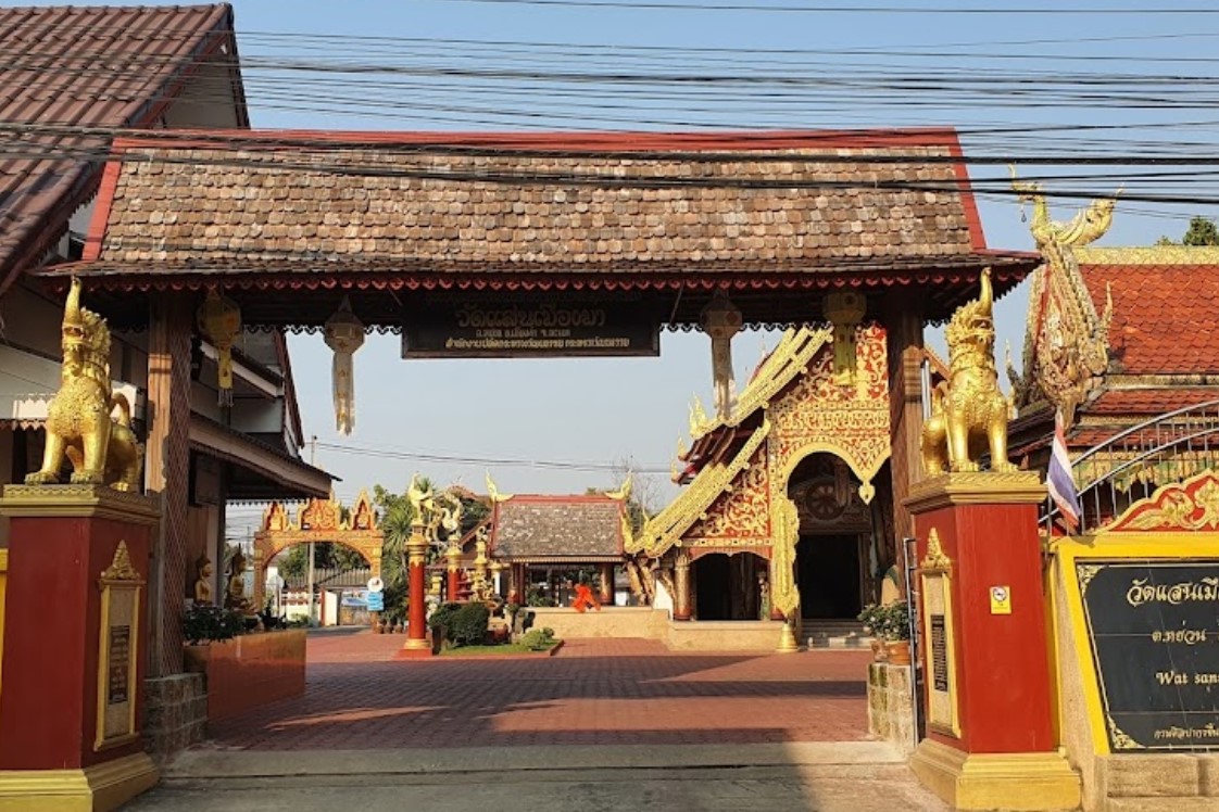 Wat-Saen-Muang-Mang-4